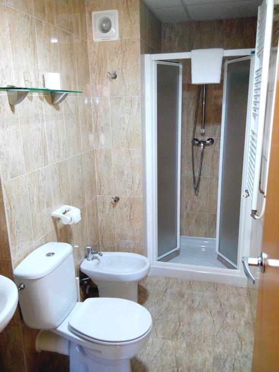 Hostal Sant Sadurni Sant Sadurni d'Anoia Phòng bức ảnh