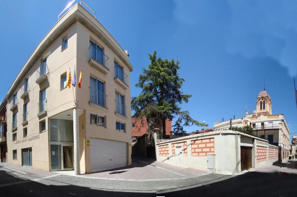 Hostal Sant Sadurni Sant Sadurni d'Anoia Ngoại thất bức ảnh